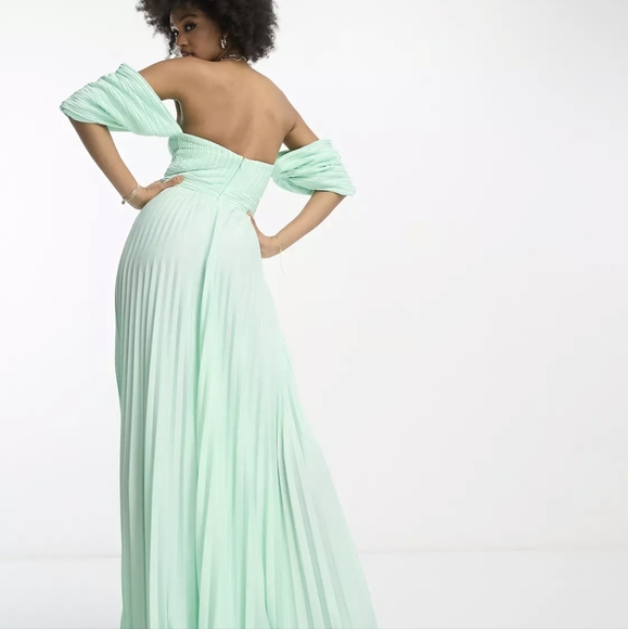 ASOS off the shoulder gown - Sz 6 - Picture 2 of 7